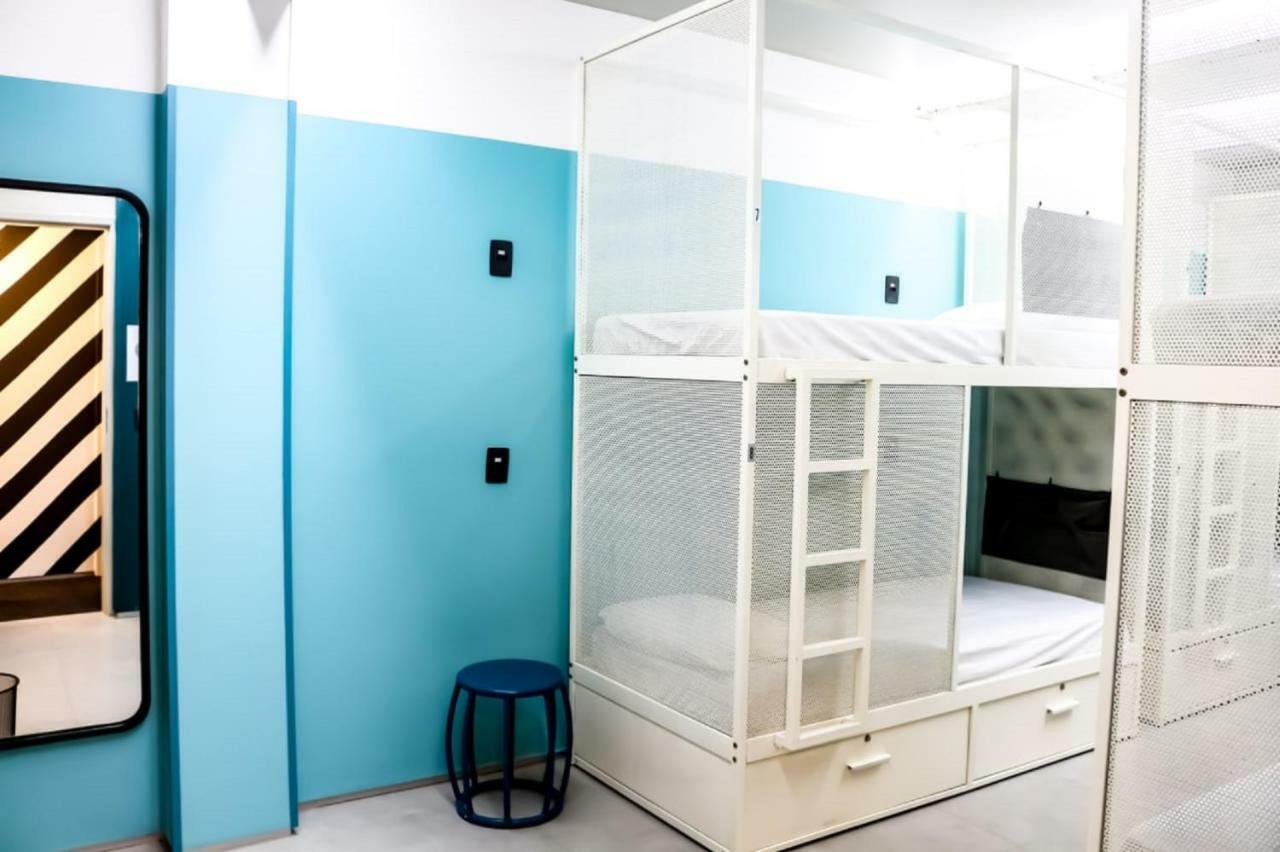 Artsy Vitoria Hostel Ngoại thất bức ảnh